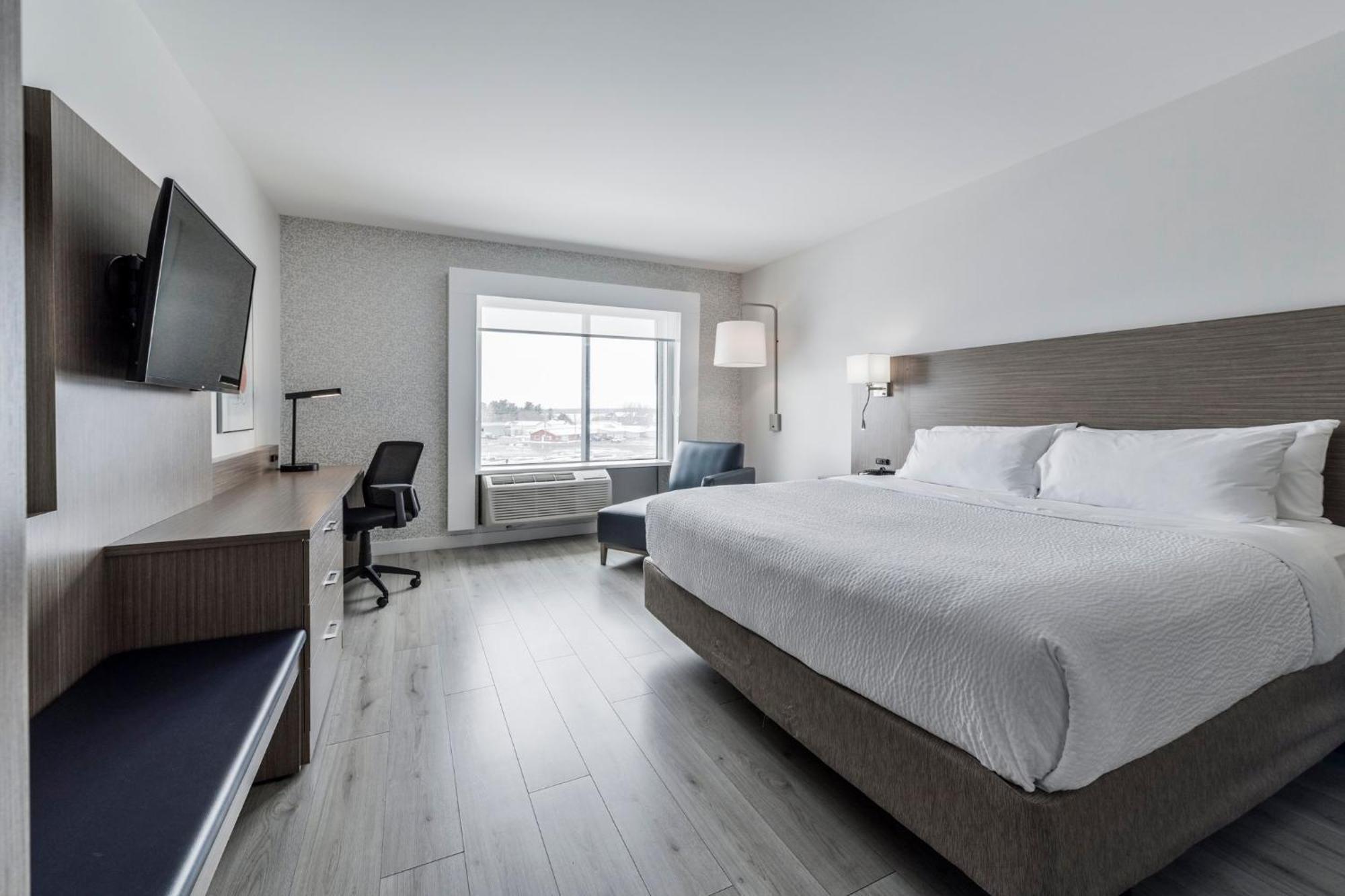 Holiday Inn Express Hotel & Suites Saint - Hyacinthe By Ihg Exterior foto