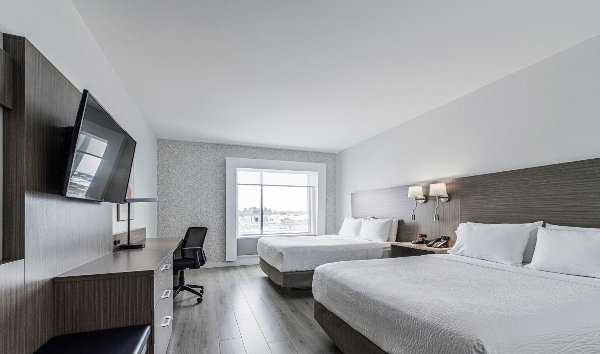 Holiday Inn Express Hotel & Suites Saint - Hyacinthe By Ihg Exterior foto